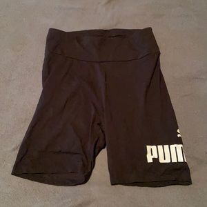 Puma biker shorts size medium